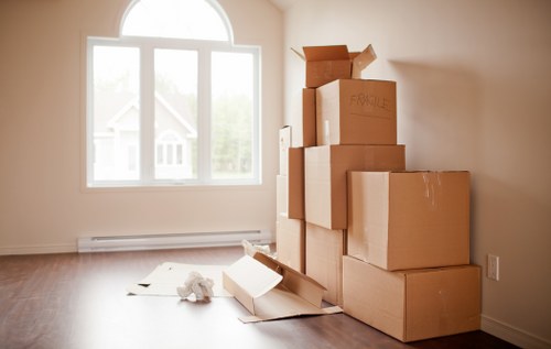 Organizing items in a storage unit